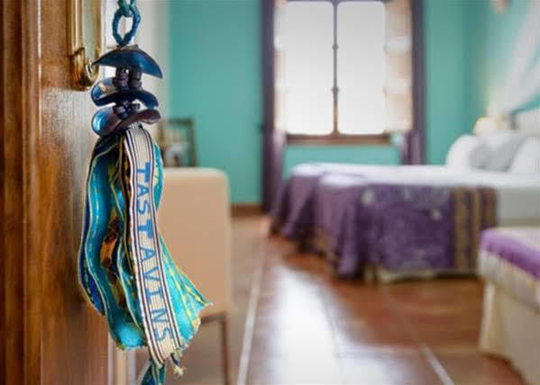 Hospederia Virgen De La Fuente Otel Peñarroya de Tastavins Dış mekan fotoğraf